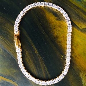 GLAMOROUS COSTUME TENNIS BRACELET!!!